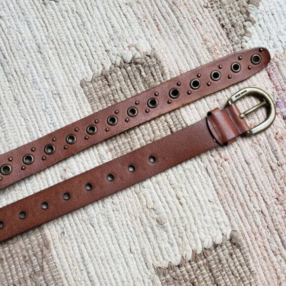 Fossil Bohemian Leather Belt Grommets Studded size Medium - Picture 11 of 11